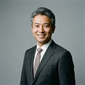 丫丫影院制片人